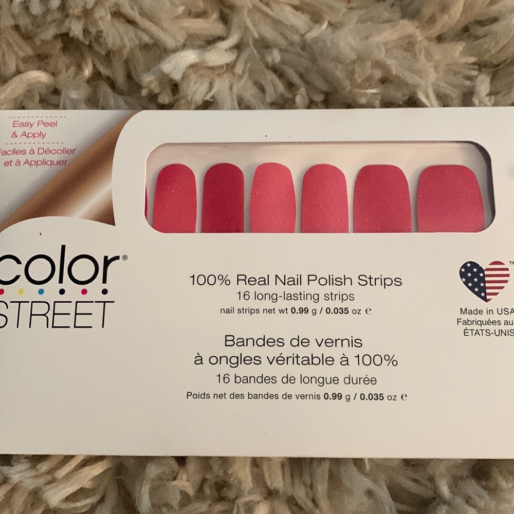 Let freedom bling color street